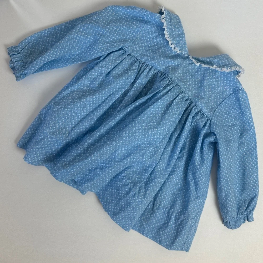VTG Baby Pinafore Apron Dress with Embroidered Geese Lace Hearts Goose Peter Pan